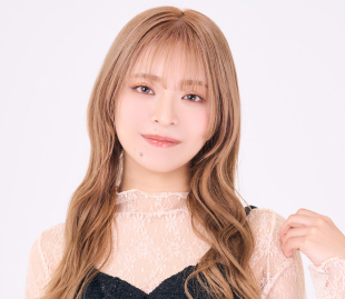 藍本あみ