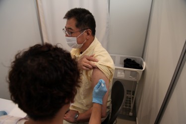 ワクチン接種会場(接種)