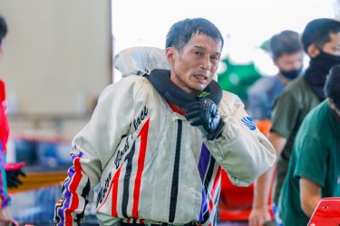 オフィシャル用02